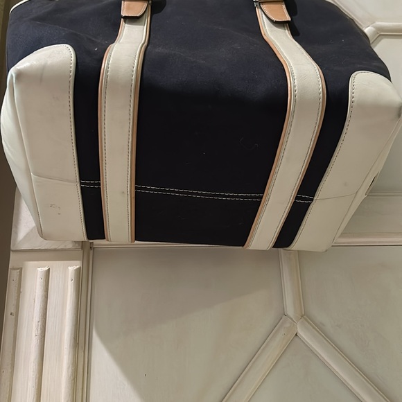 Coach canvas bucket bag - Picture 3 of 11